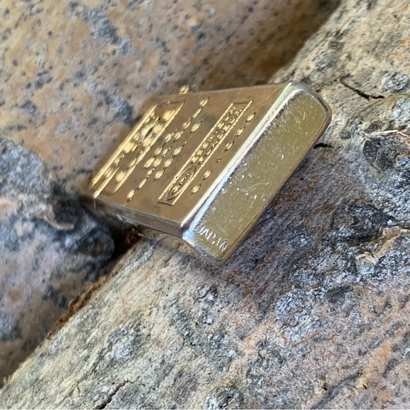 Vintage Japanese Made Credit Suisse Gold Bar Lighter GUC - Picture 5 of 13